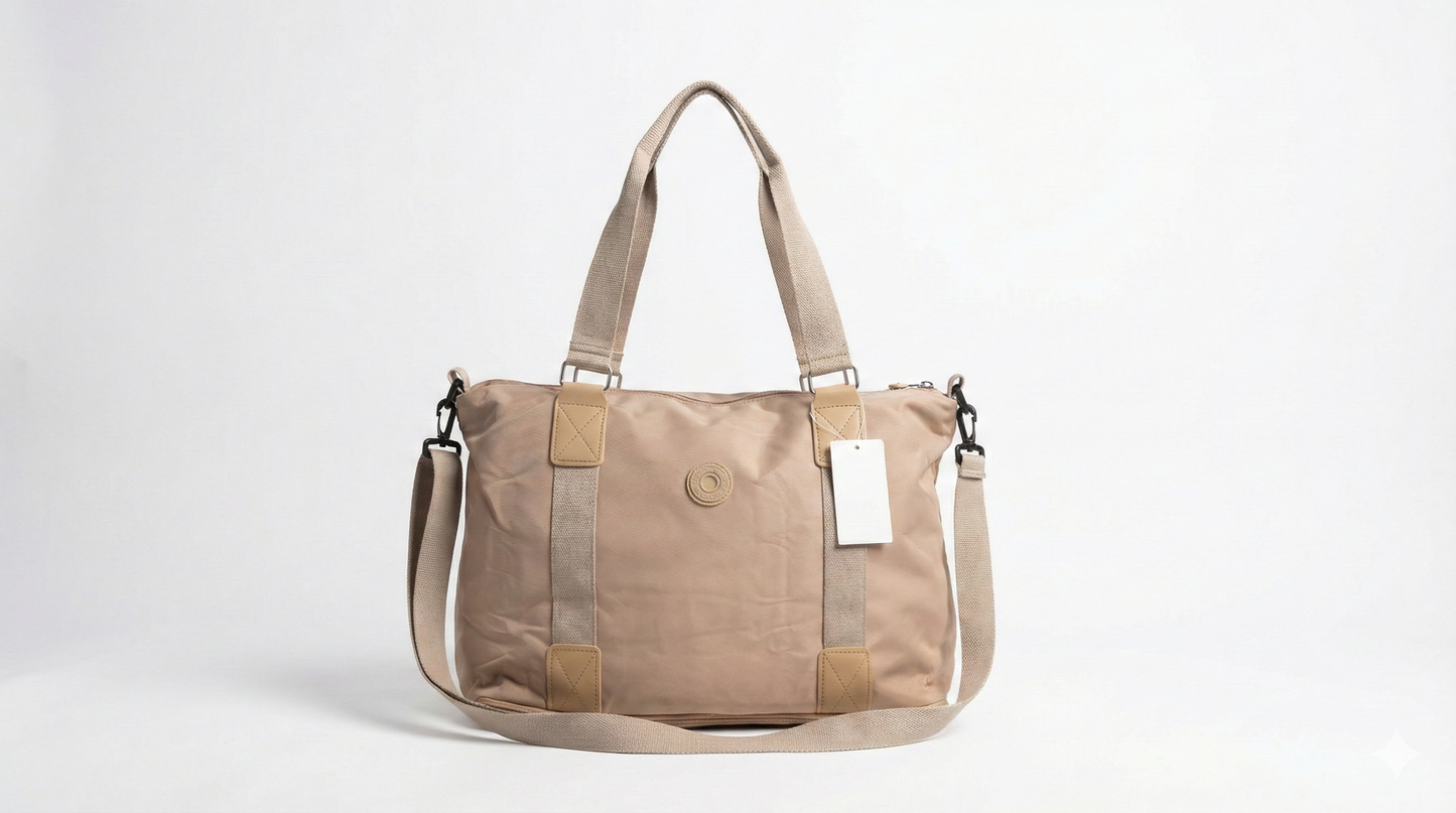 The Aura Essential Duffel