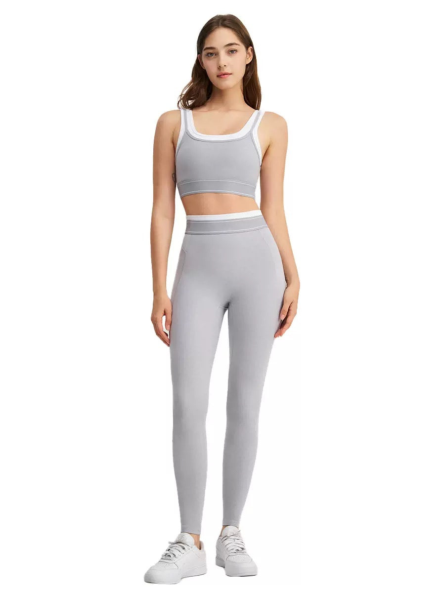 The Court Classic Set